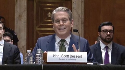 アメリカ財務長官、イランの石油生産「まもなく崩壊」　カーグ島の貯蔵施設の容量が限界に近づいていると示唆