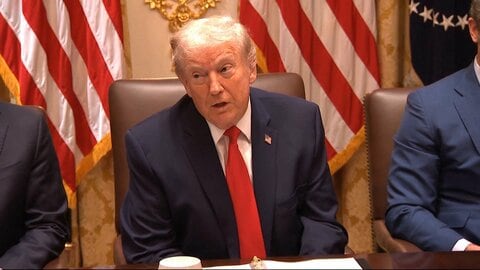 トランプ大統領がロシアにウクライナへの攻撃一時停止を要請…プーチン大統領が「同意した」と明かす　ゼレンスキー大統領は謝意