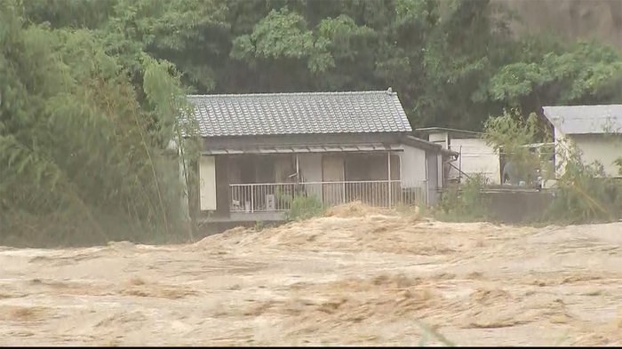 【速報】河川氾濫も...大雨特別警報 各地で厳重警戒