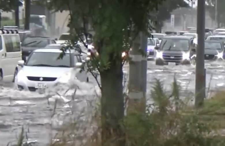 台風10号から離れた北海道・静岡・東京でも大雨に…原因は“帯状”の雨雲群「アウターバンド」　“線状降水帯”引き起こすことも｜FNNプライムオンライン