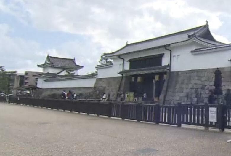 京都「二条城」の入城料　来年度中に“二重価格”に　市民は1,000円　市民以外は2,000円に　市バスでも二重価格導入検討｜FNNプライムオンライン