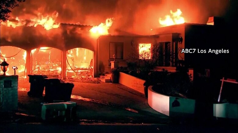 「ロサンゼルス史上最悪の火事」高級住宅地を狙った空き巣で20人逮捕　治安面でも懸念広がる　死者7人1万棟近く焼失し18万人に避難命令｜FNNプライムオンライン