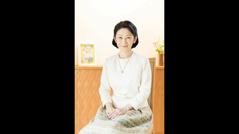 57歳の誕生日を迎えられた紀子さま　宮内庁提供