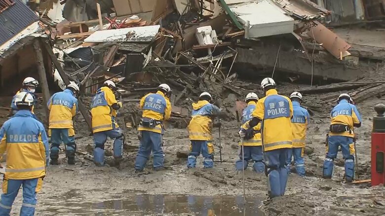 安否不明者の正確な人数が把握できていない状況の中、救助活動が続く