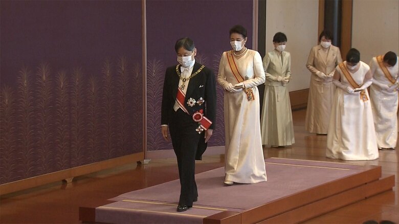 去年の「新年祝賀の儀」の様子。愛子さまにとって公務デビューとなった（去年1月1日）