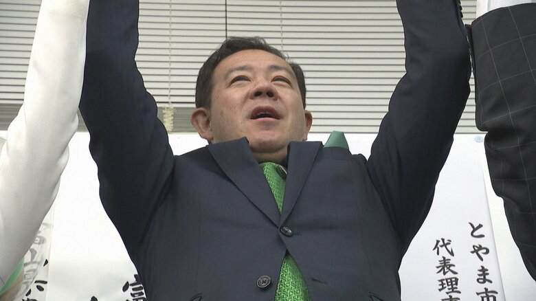 比例で当選した田畑氏（8日）