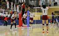 【春高バレー】北海道代表決定戦・女子決勝 ”2年ぶりの頂点”旭川実業、歓喜の先に見た「長かった、苦しかった」道のり――札幌大谷との激闘を制し、再びセンターコートを目指す戦いへ