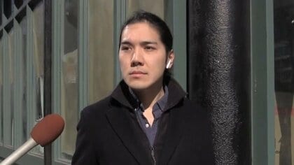 小室圭さん ニューヨーク州「弁護士」始動 　取材に2分13秒間「無言」も「会釈」3回