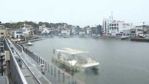 【中継】神奈川・三浦市で大雨続く　観光地三崎港は閑散…人気遊覧船も全便運休　土砂災害警報も