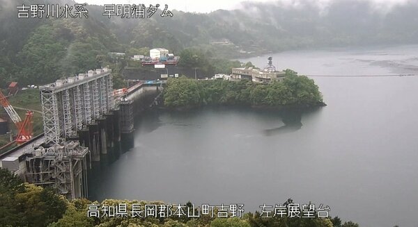 比較写真あり】早明浦ダム（高知）の貯水率 約4カ月ぶりに100％に