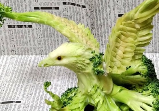 凛々しい顔をアップで