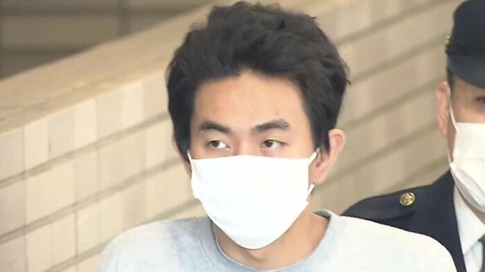 4日に送検された山内裕太容疑者(29)
