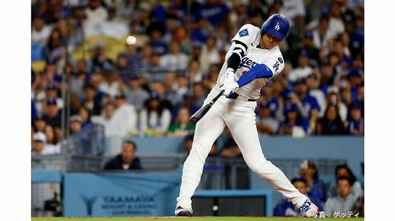 大谷翔平選手が“ボブルヘッドデー”で今季初の2打席連続14号3ラン・15号2ラン　両リーグトップに並ぶ　アスレチックスに大勝｜FNNプライムオンライン
