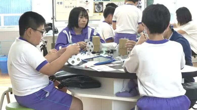 「歯車の動き分かった！」小学生が“プロ”と一緒にものづくり体験　自動車部品製造のアイシンが出前授業　福井・越前市｜FNNプライムオンライン