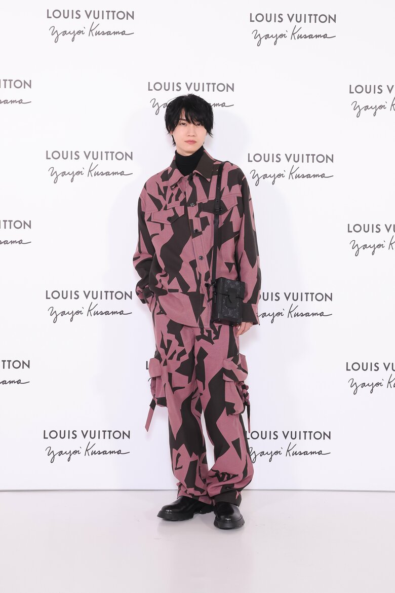 桜田通さん　(C)LOUIS VUITTON