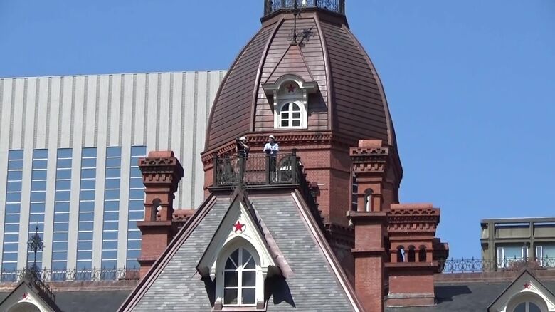 八角塔の内部のバルコニー