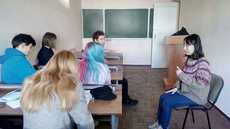 山﨑さんの留学時。クラスメートの女性はPCR陽性で来日できなかった