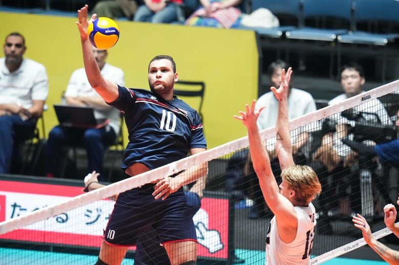 ミドルブロッカー マスド（写真：©️FIVB）