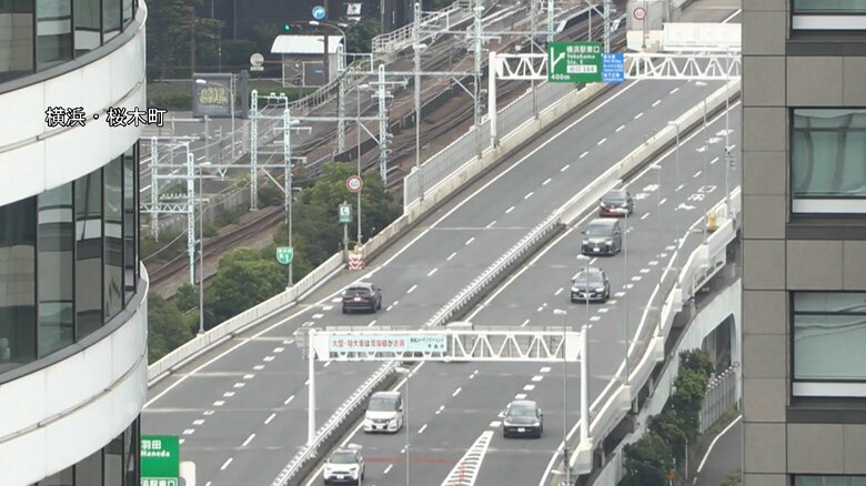 午前10時前