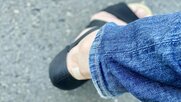 サンダルが痛いのは「選び方」が間違っている！？靴擦れは3つの対策を試して…痛くないフィットのコツを“プロ”が解説