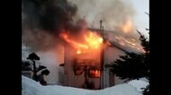 2階建て住宅が全焼…男性1人死亡女性2人ケガ　灯油タンクが室内で見つかる　北海道・士別市