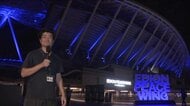 エディオンピースウイング広島をブルーにライトアップ　手話言語の国際デーなどにあわせ　県内各地でも