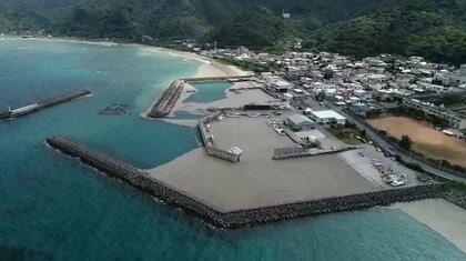 ビーチリゾートが灰色・漁業もピンチ・フェリー運航不可 沖縄に軽石漂着で大打撃！今後関東にも？