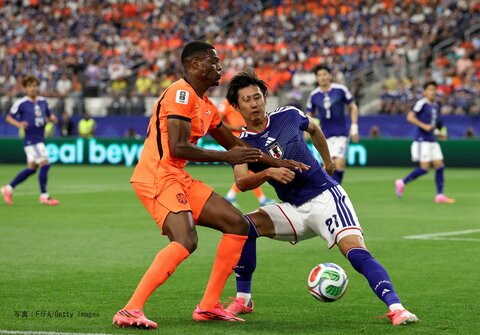 【速報】日本対オランダ、前半は0-0　開始早々に鈴木彩艶がビッグセーブ　Ｗ杯グループリーグ初戦　