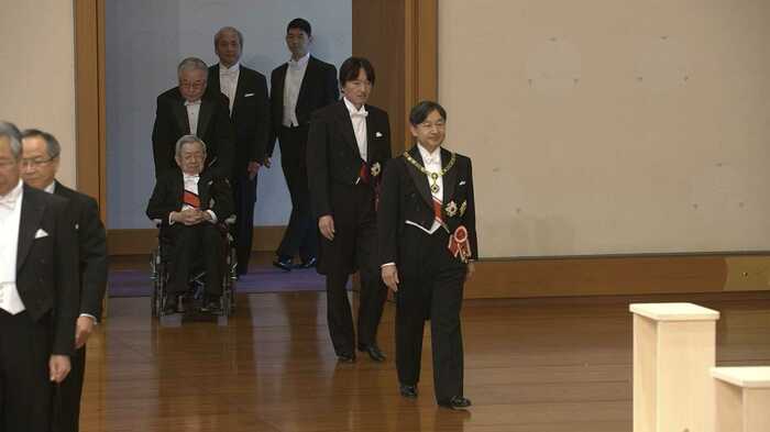 即位後朝見の儀にのぞまれる皇嗣・秋篠宮さま(5月1日)