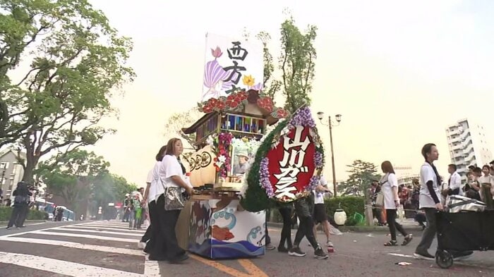 國義さんが好きだったものを詰め込んだ船
