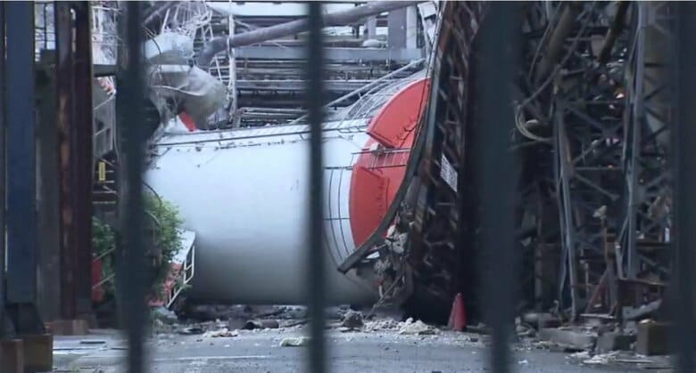 熊本地震受けて国交省が全国の煙突を調査　高さ60ｍ超の煙突は近畿と徳島で計70本・うち30本で「損傷・劣化」を確認｜FNNプライムオンライン