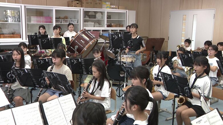 ゼロから挑む東北大会「今できる一番の演奏を」 開校1年目で県大会“金賞” 新設校の秋田・本荘東小学校吹奏楽部が奏でる快進撃|FNNプライムオンライン