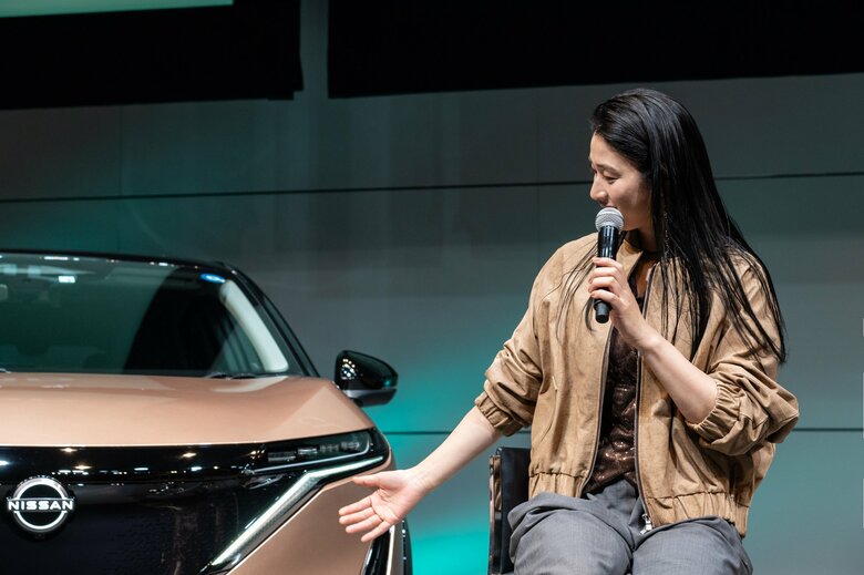 「GREEN PASS #2 CLEAN STAND発表会」に出席した小雪さん