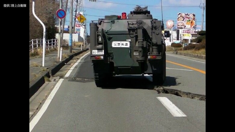 放水に向かう部隊　2011年3月