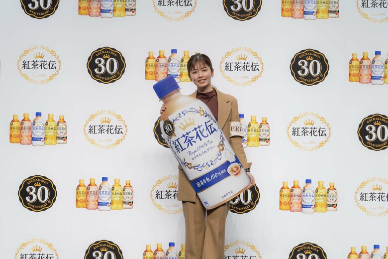 「紅茶花伝」小芝風花記者公開取材会