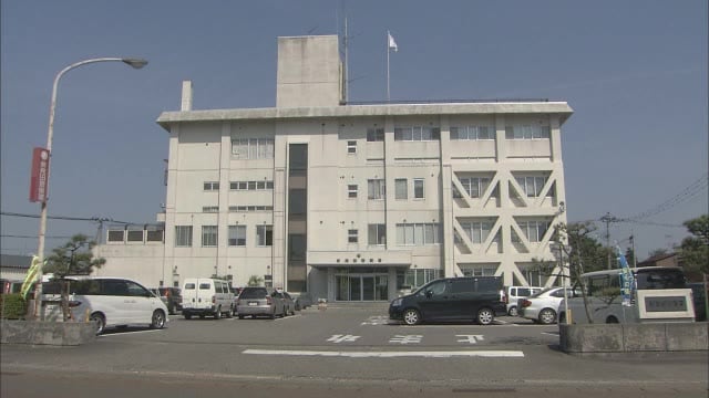 やぶに足を突っ込んだら 新発田市で６０代男性がクマに襲われ軽傷 新潟