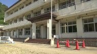 「倒れたポールが頭部直撃」学校訪問中の57歳養護教諭が「ドクターヘリで緊急搬送」されるも4日後に死亡　小学校敷地内でタクシーが掲揚ポールに衝突【岩手発】