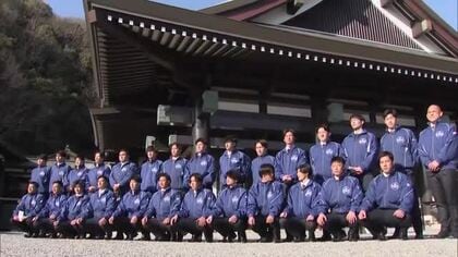 ６人の新戦力迎え今季始動…目標は全国大会ベスト８　社会人野球「シティライト岡山」が必勝祈願【岡山】