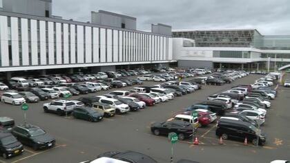 【衝撃】新千歳空港の駐車場料金が約3倍～5倍“値上げ”に＿平日24時間利用で500円のC駐車場は2500円に！10月10日から改定へ＿慢性的”満車”解消なるか？ 12月にはD駐車場も新設
