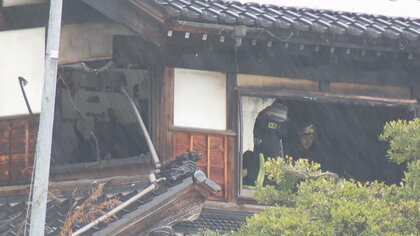 【続報】氷見市の住宅火災　成人女性1人を病院に搬送、軽傷か　「2階の窓から火が見える」と火元の住民が通報