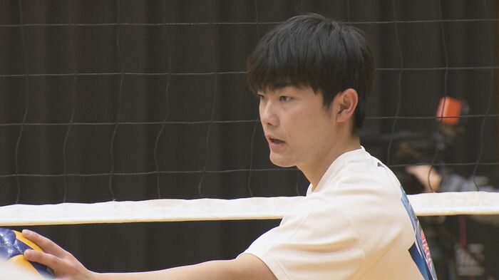 右ひざ前十字靱帯を断裂・七木田大輔選手（3年）