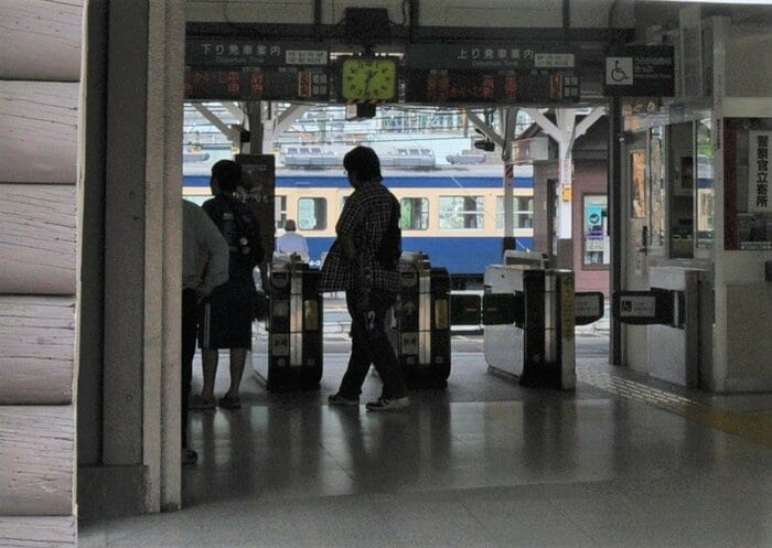 時計を撤去する前のJR東日本管内の駅(提供:JR東日本 八王子支社)
