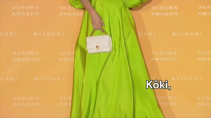 鮮やかなグリーンのドレスで Kōki,さん