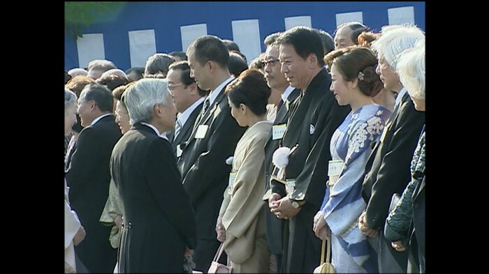 日本ベトナム親善大使・杉良太郎さんと妻・伍代夏子さん