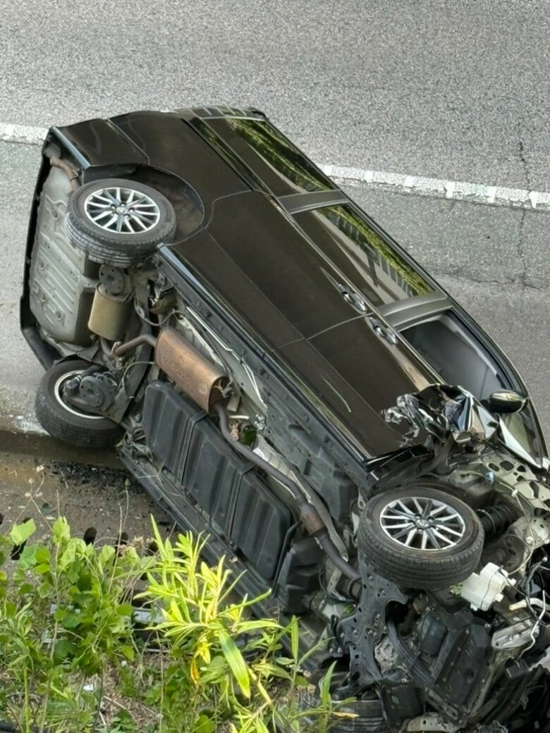 転落事故を起こすも小学生2人を現場に“放置”し逃走　警察が運転していた男の居場所を突き止め事情聴く　｜FNNプライムオンライン