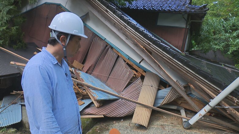 能登半島地震の修繕終えたばかりの自宅が豪雨で「全壊」 農機具が潰れ、刈り取りの見通しも立たず それでも「やめる選択肢はない」と言い切る棚田農家 富山・氷見市|FNNプライムオンライン