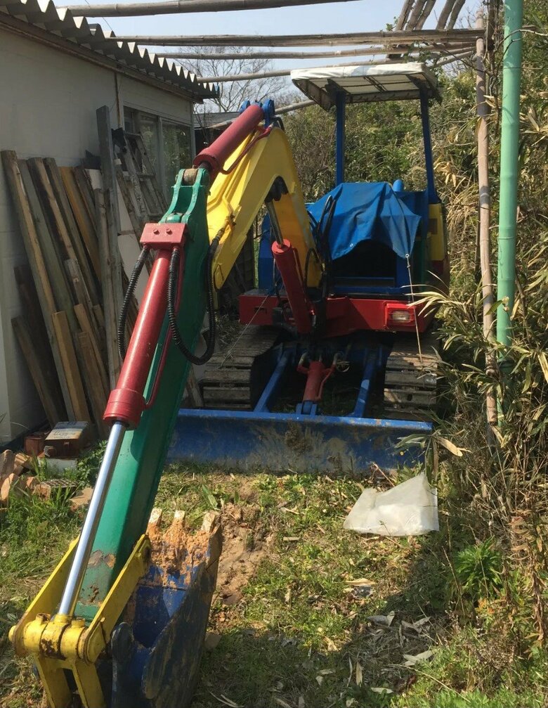 重機も使いこなして…