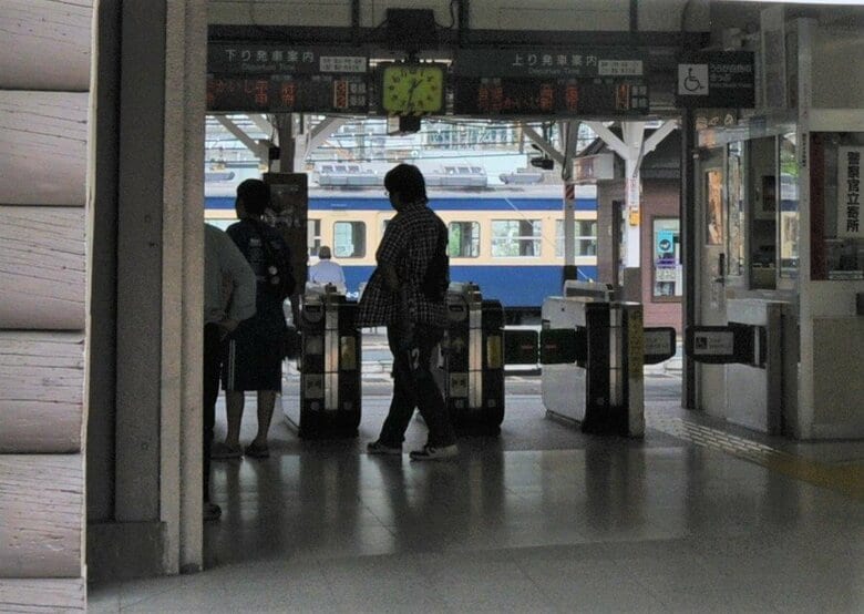 時計を撤去する前のJR東日本管内の駅（提供：JR東日本 八王子支社）