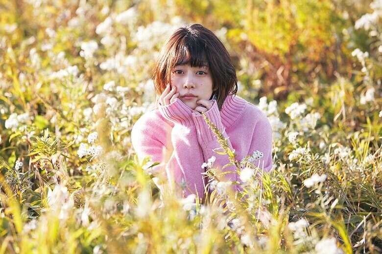 高畑充希フォトエッセイ集「穴があったら入ります」(C)穴があったら入ります 撮影：五十嵐隆裕