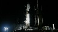 スペースXのロケット残骸、時速8690キロで月面に衝突か　深さ4ｍのクレーターできたか